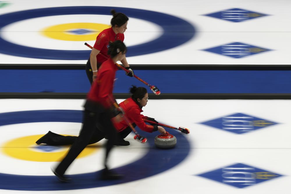 足球国足新战术曝光，强调速度与侵略性